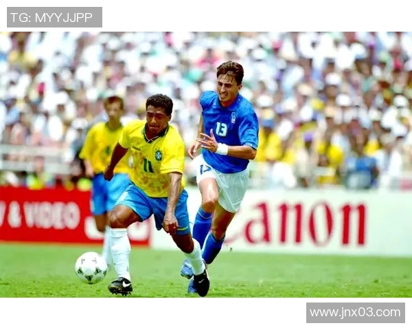 欧洲球星与足球明星的传奇故事与辉煌成就探讨