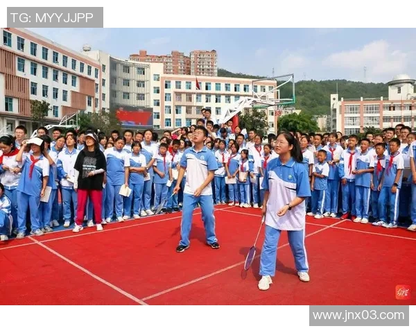 王敏独家分享足球心得与技巧助你提升球技的实用指南 王敏独家分享足球心得与技巧助你提升球技的实用指南